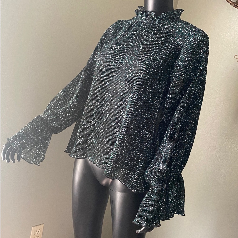 Zara Black & Green Speckled Sheer Blouse with Ruffle Cuffs - Picture 6 of 14